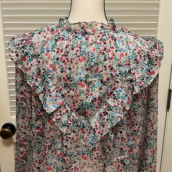 Boden V Yoke Flounce Top in Ivory Gardenia Petal, Size 12 - Picture 12 of 17